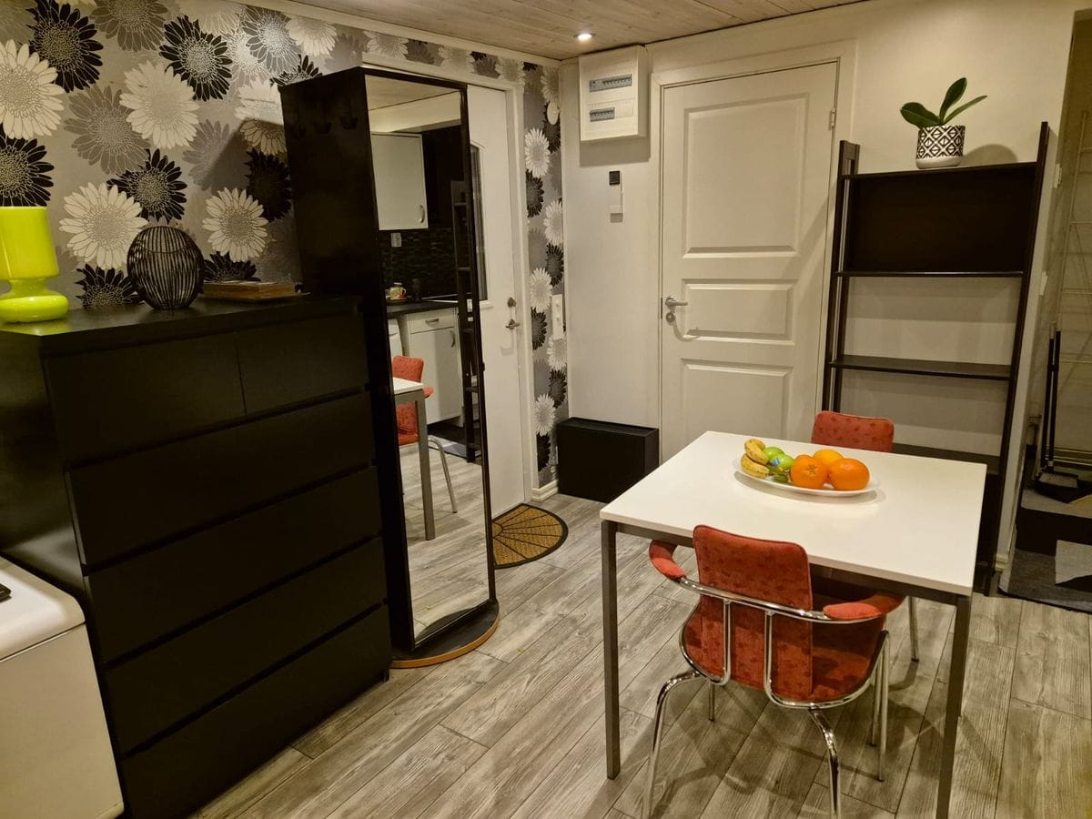 1-room apartment in Huddinge, Fyrfatsvägen - image 4