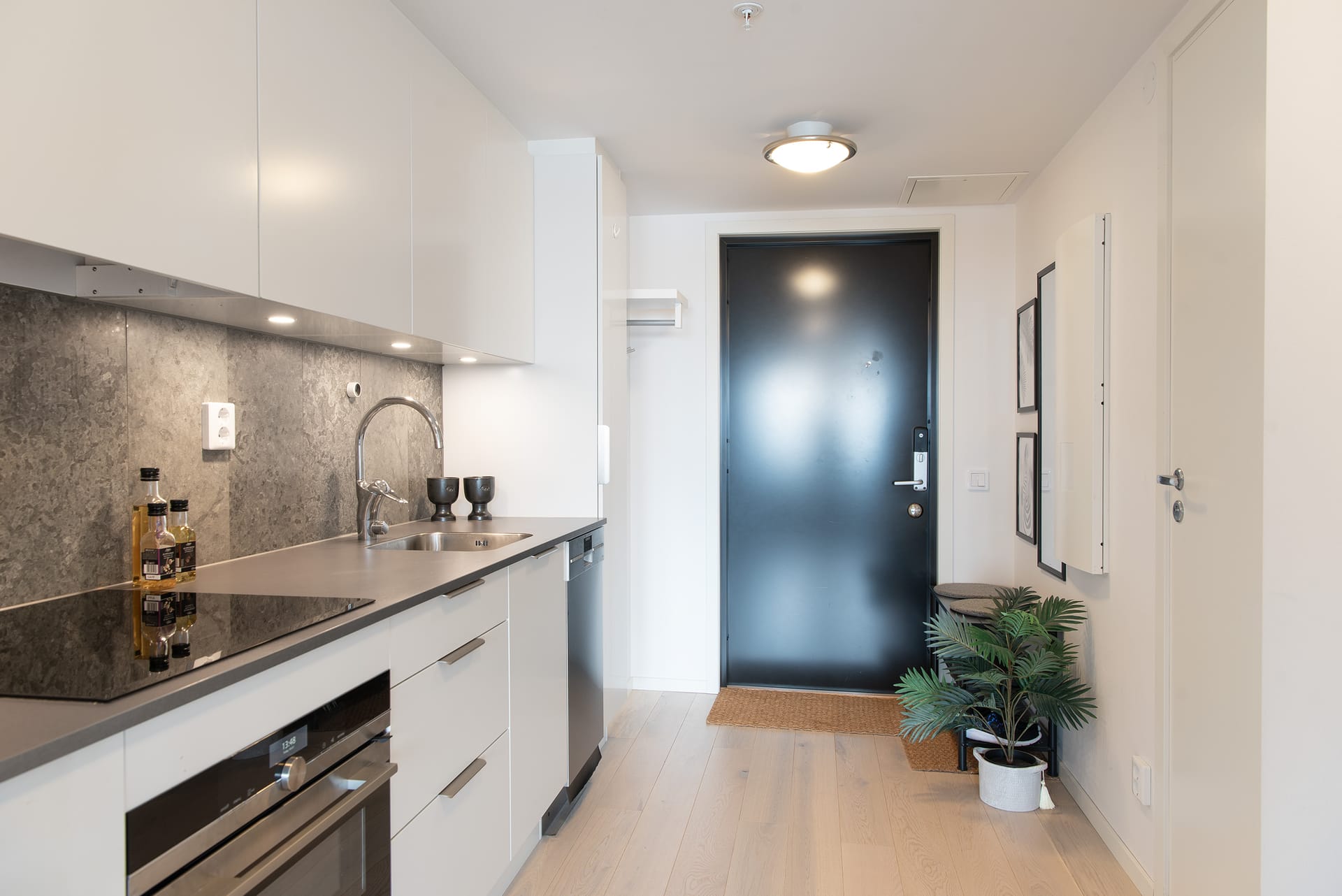 1-room apartment in Växjö, Storgatan - image 1