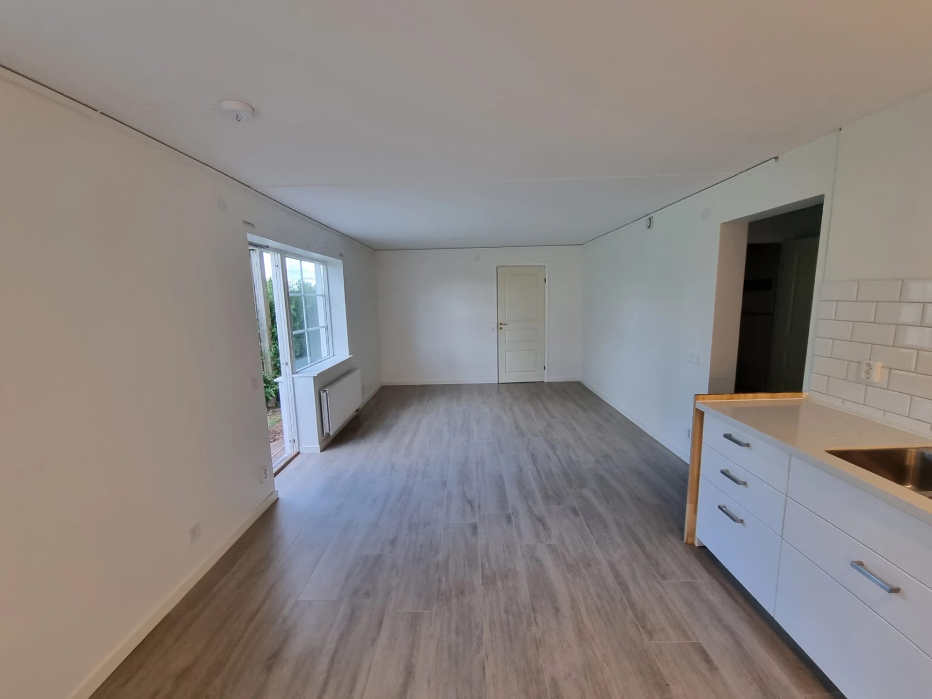 2-room apartment in Östra Frölunda, Falkenbergsvägen - image 3