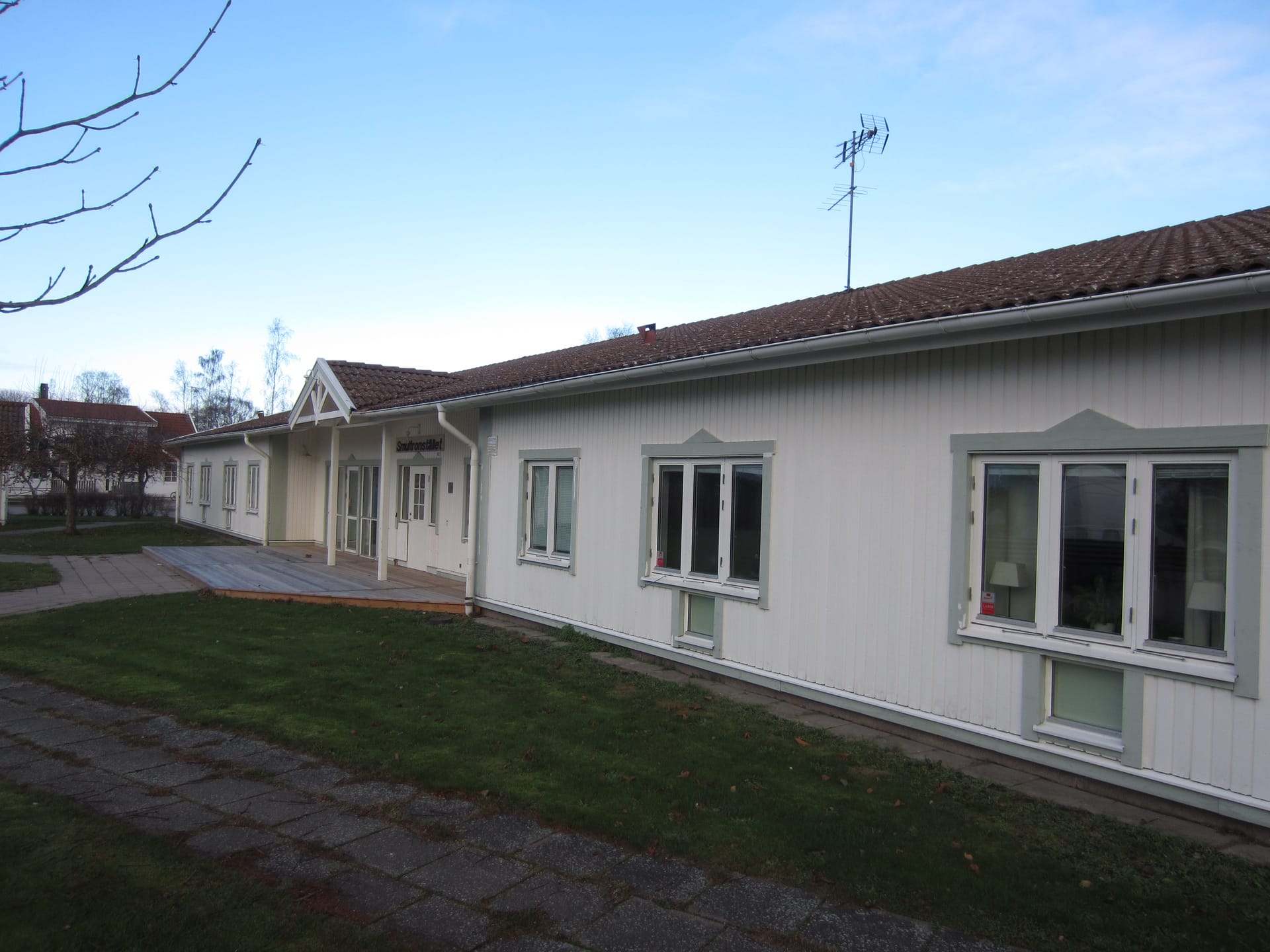 1-room apartment in Grästorp, Smultronvägen - image 1 1-room apartment in Grästorp, Smultronvägen - image 1